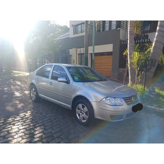 Volkswagen Bora 2.0 Trendline 115cv Tiptronic