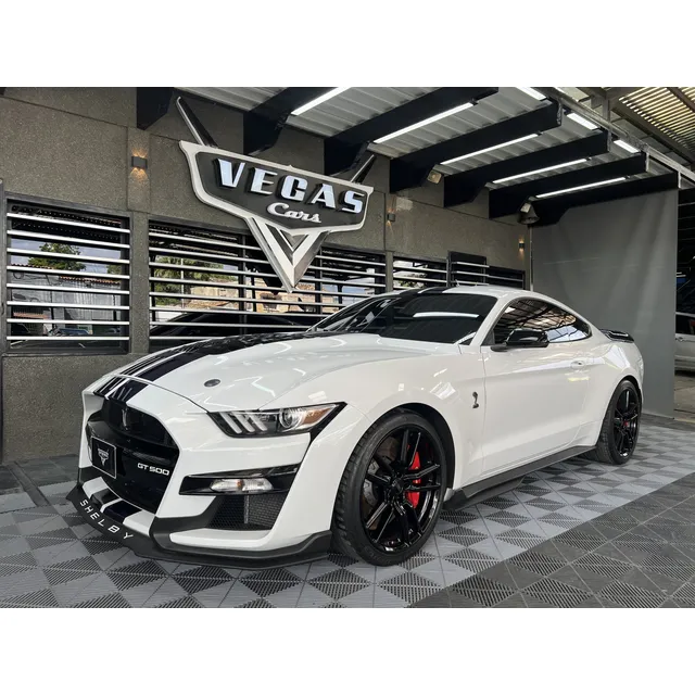 Ford Shelby Gt500