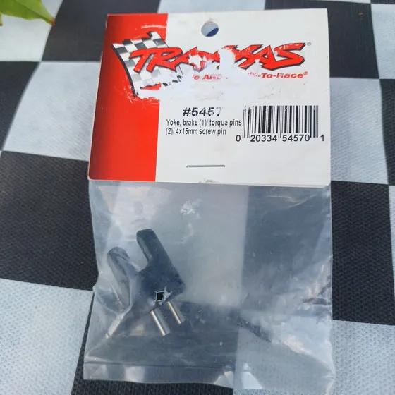Peças Originais Para Automodelos Traxxas Código #5457