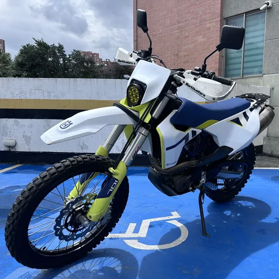 Husqvarna 701 Enduro Mod 2022