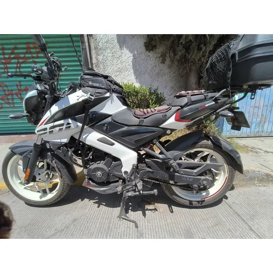 Bajaj Pulsar Ns 200 - 2021