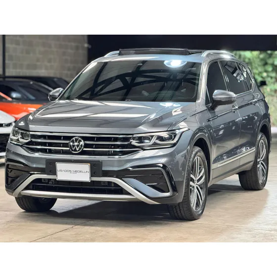 Volkswagen Tiguan 2.0 Elegance 350tsi