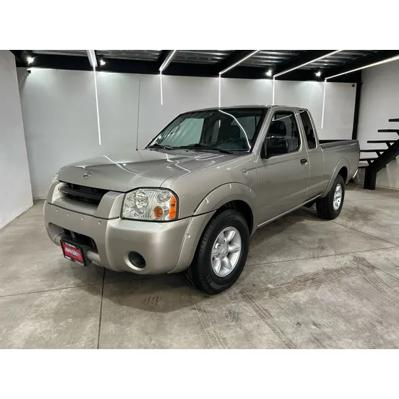Nissan Frontier King Cab Xe 5vel 4x2 Mt