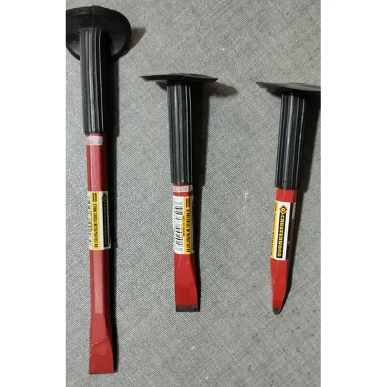 Cincel Plano Acero Forjado Mango Pvc (200mm)