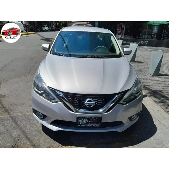 Nissan Sentra 1.8 Advance Mt