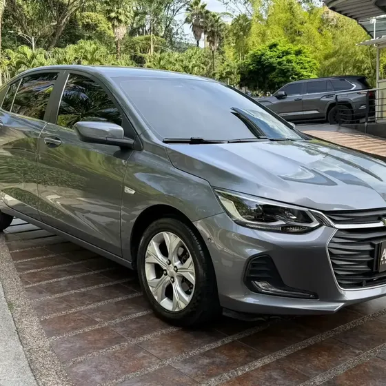 Chevrolet Onix 2022 1.0t Premier Sedan At