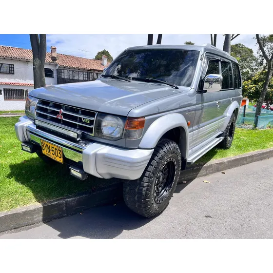 Mitsubishi Montero 3.0 V43 Wagon