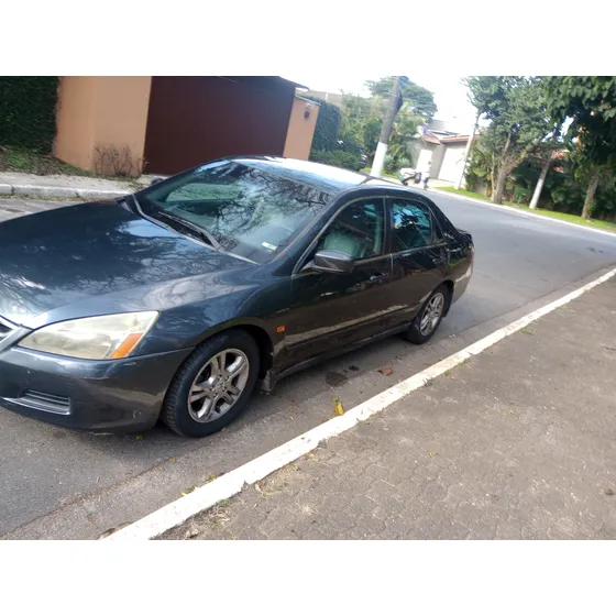 Honda Accord 2.0 Lx 4p