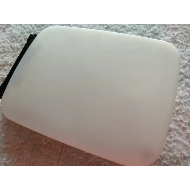 Tapa Externa Gasolina Chevrolet Aveo Lt 2010 2011 2012 4ptas