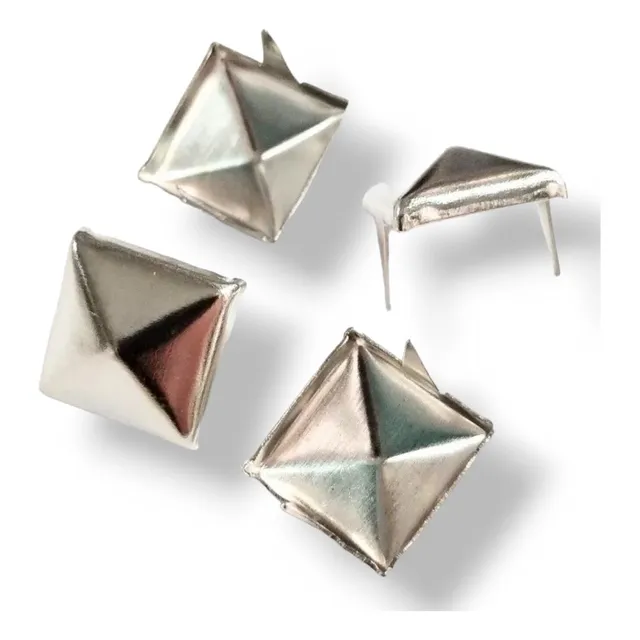 Tacha Piramidal 10x10 Inoxidable Por 100 Unidades