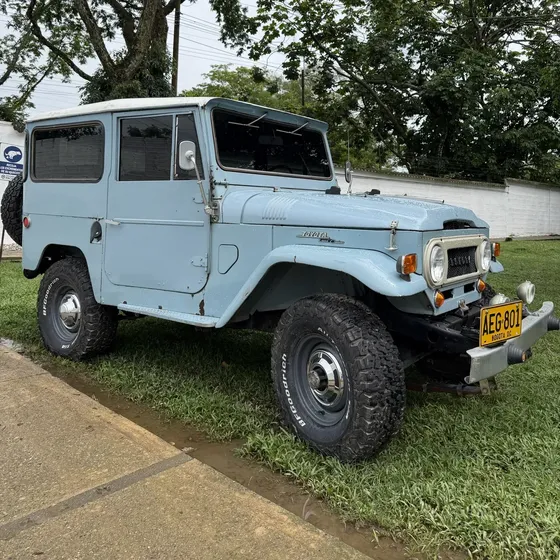 Toyota Fj-40 2027 Land Cruiser