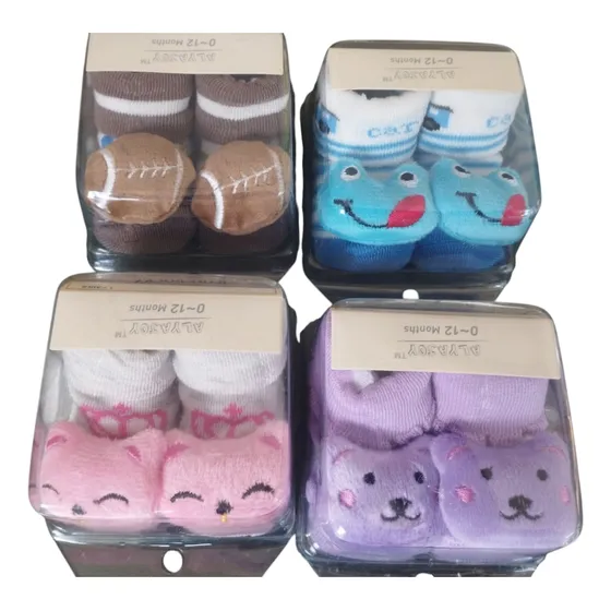 3 Pares De Medias Para Bebe Zapaticos Niño Y Niña En Cajita