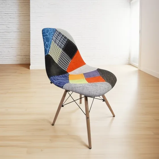 Silla Diseño Eames Tapizada En Patchwork Base Madera