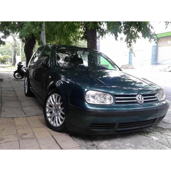 Volkswagen Golf 1.6 Format