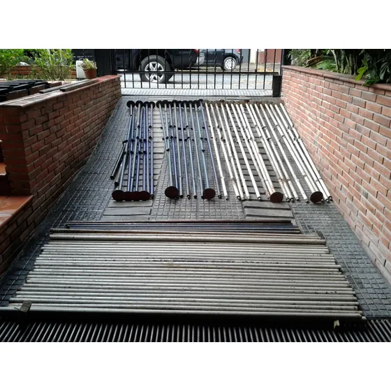 Caño Redondo 3 Y 4cm De Diametro Tiras De 2 Y 2,56 Metros