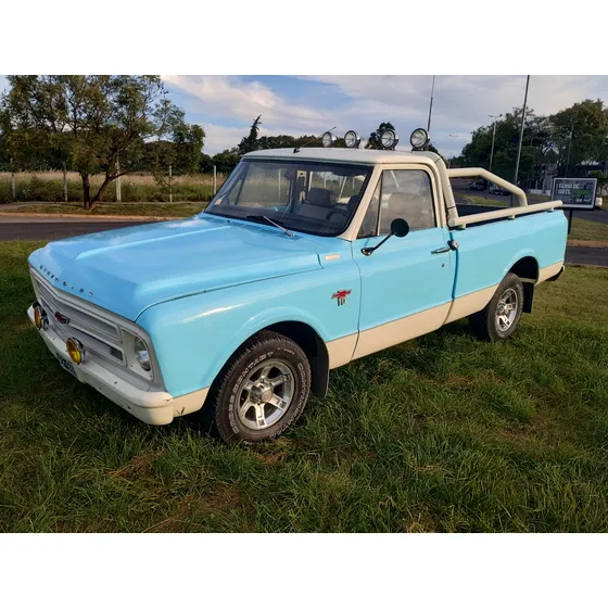 Chevrolet C-10 C10