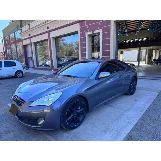 Hyundai Genesis 3.8 Coupe 300cv 6mt