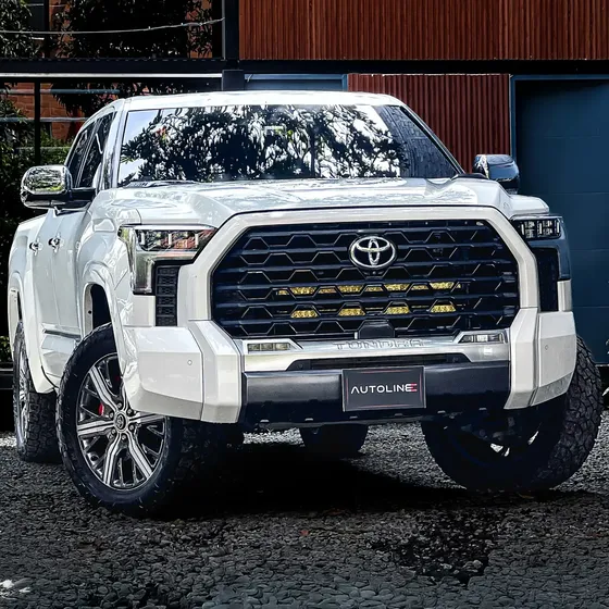 Toyota Tundra 2022 Capstone Hybrid B2+