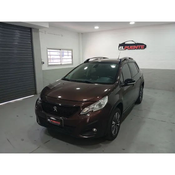 Peugeot 2008 1.6 Feline Tip