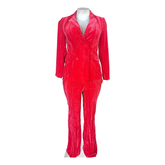 Conjunto Para Dama Talla M Y L Color Rojo Traje ,blazer