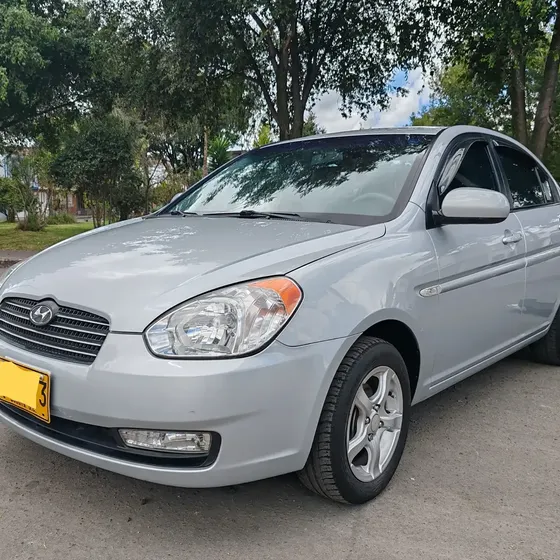 Hyundai Accent Vision 2011 1.4 Gls