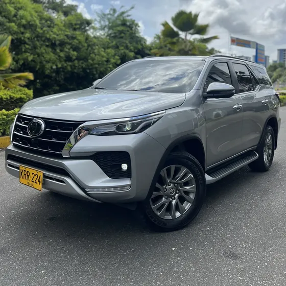 Toyota Fortuner 2023 Srv 2.8 4x4 Diésel