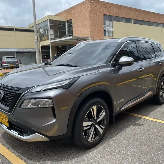 Nissan X-trail E-power 2024 1.5 Exclusive E-4orce