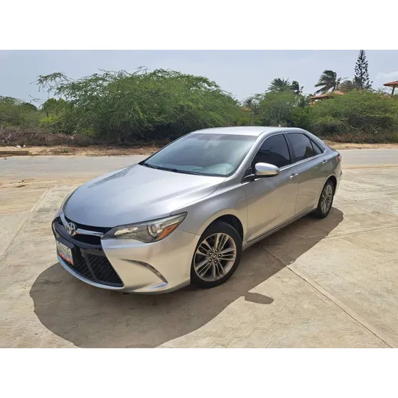 Toyota Camry Xl