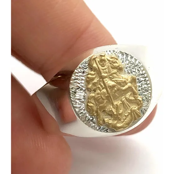 Anel Sao Jorge Oval Prata De Lei 925 Emblema Ouro 18k. Guerr