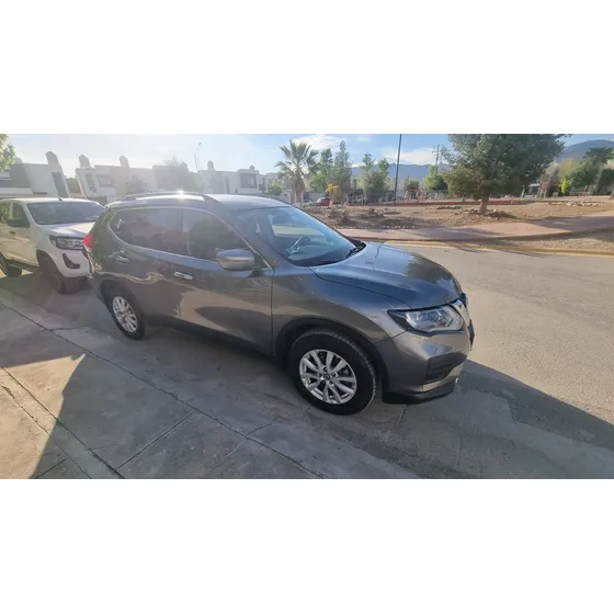 Nissan X-trail 2.5 Sense 2 Row Cvt