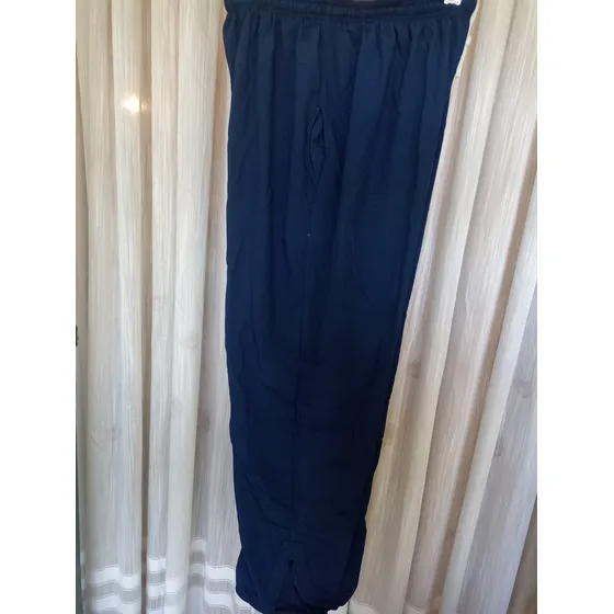 Mono Deportivo Para Caballero Talla 38 Usado