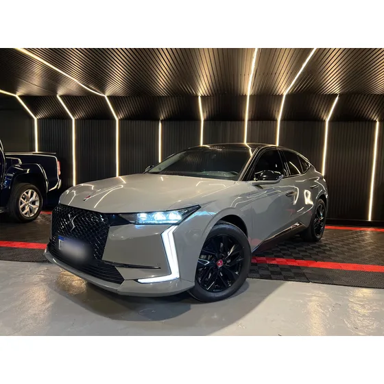 D·s Ds4 1.6 Performance Line 215 At8