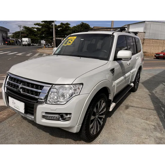 Mitsubishi Pajero Full 3.2 Hpe Aut. 5p