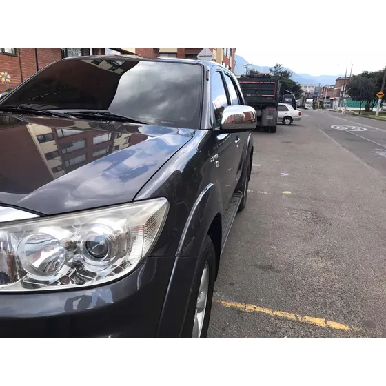 Toyota Fortuner 2.7l 4x2