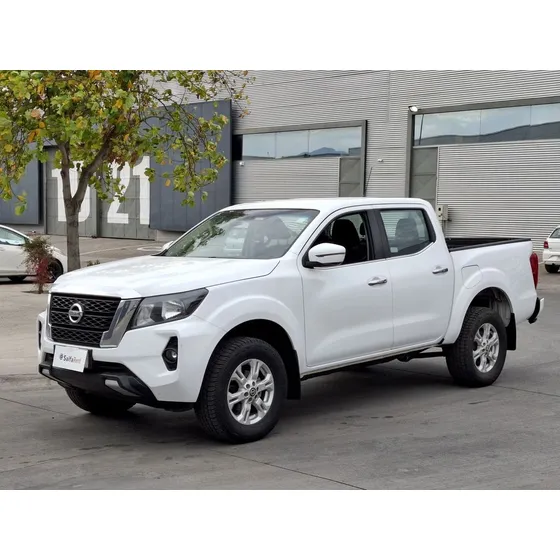 Nissan Navara Xe 2.3 Mt