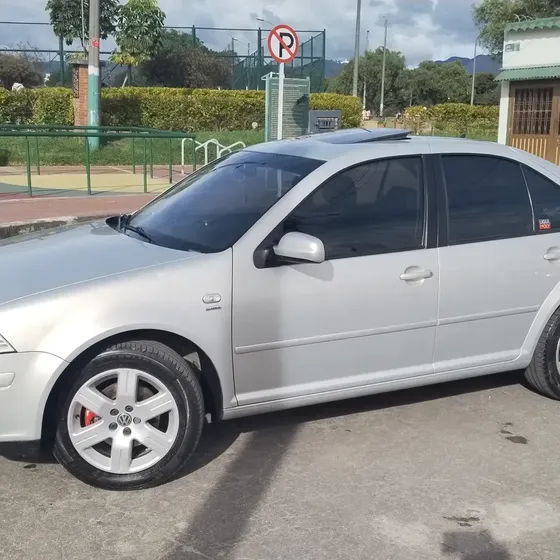 Volkswagen Jetta V 2011 2.0 Trendline