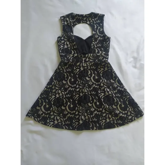 Vestido De Encaje Negro Para Dama (usado)