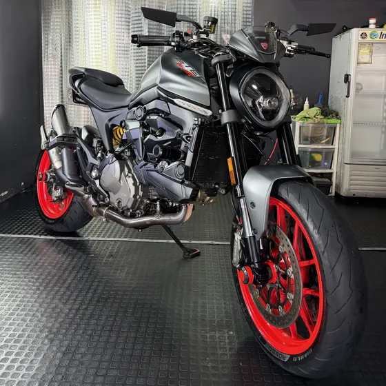 Ducati Monster 937 En Perfecto Estado