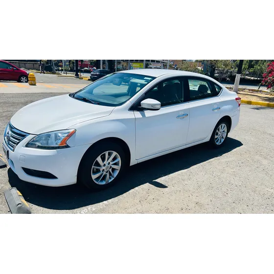 Nissan Sentra 1.8 Advance At