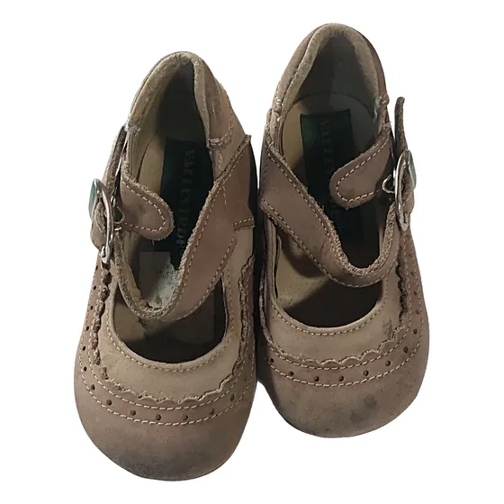 Zapatos En Cuero Para Niña. Valle Verde. Talla 20.