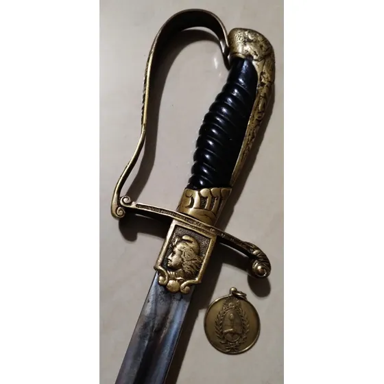 Antiguo Sable Militar Modelo 1910. Bayoneta