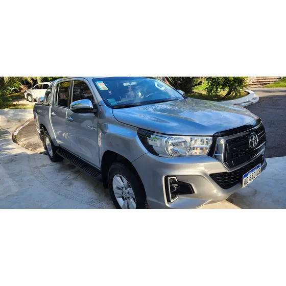 Toyota Hilux Pick-up 2.4 Cd Sr 150cv 4x2