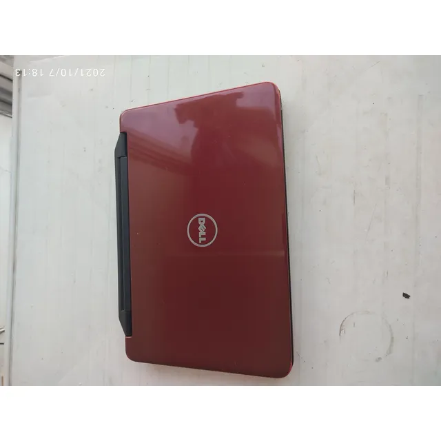 Laptop Inspiron 3520intel Core I3 2370-2.40 Ghz 500 Gb Ssd