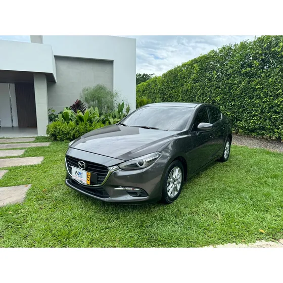 Mazda 3 2.0 Touring At