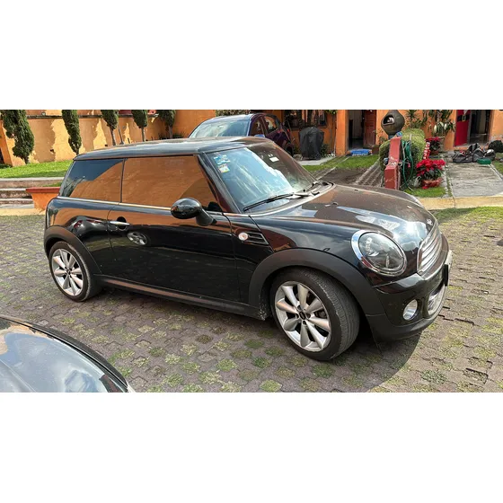 Mini Cooper 1.6 All Black At
