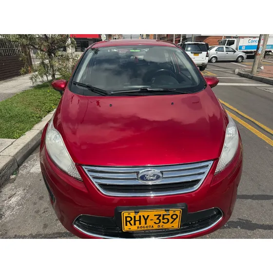 Ford Fiesta Automatico