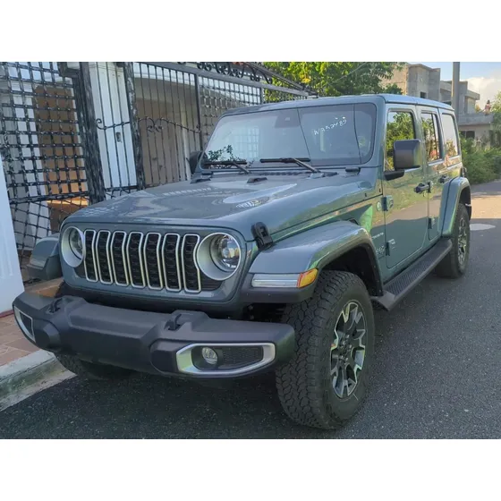 Jeep Wrangler Sahara