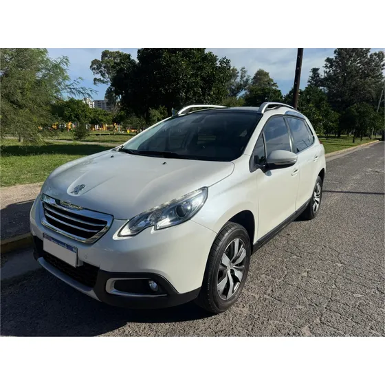 Peugeot 2008 1.6 Feline