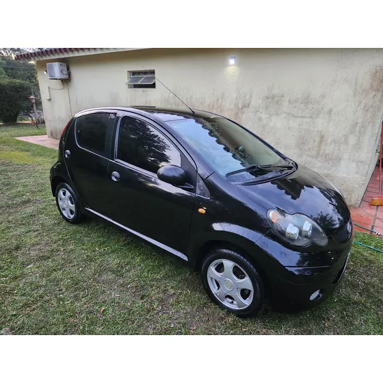 Byd F0 1.0 Glxi