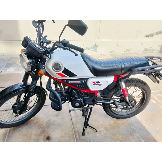Bateria Nueva, Luces Led, Revisión Técnica,motor 125 C,